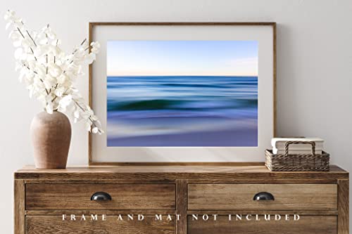 Крайбрежната снимка на Печат (Без рамка) Абстрактно изображение на водата и небето по Протежение на плажа на Ориндж Бийч, на Брега